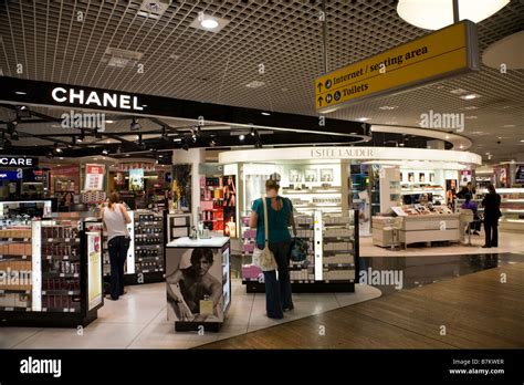 buying chanel at heathrow airport|chanel perfume heathrow duty free.